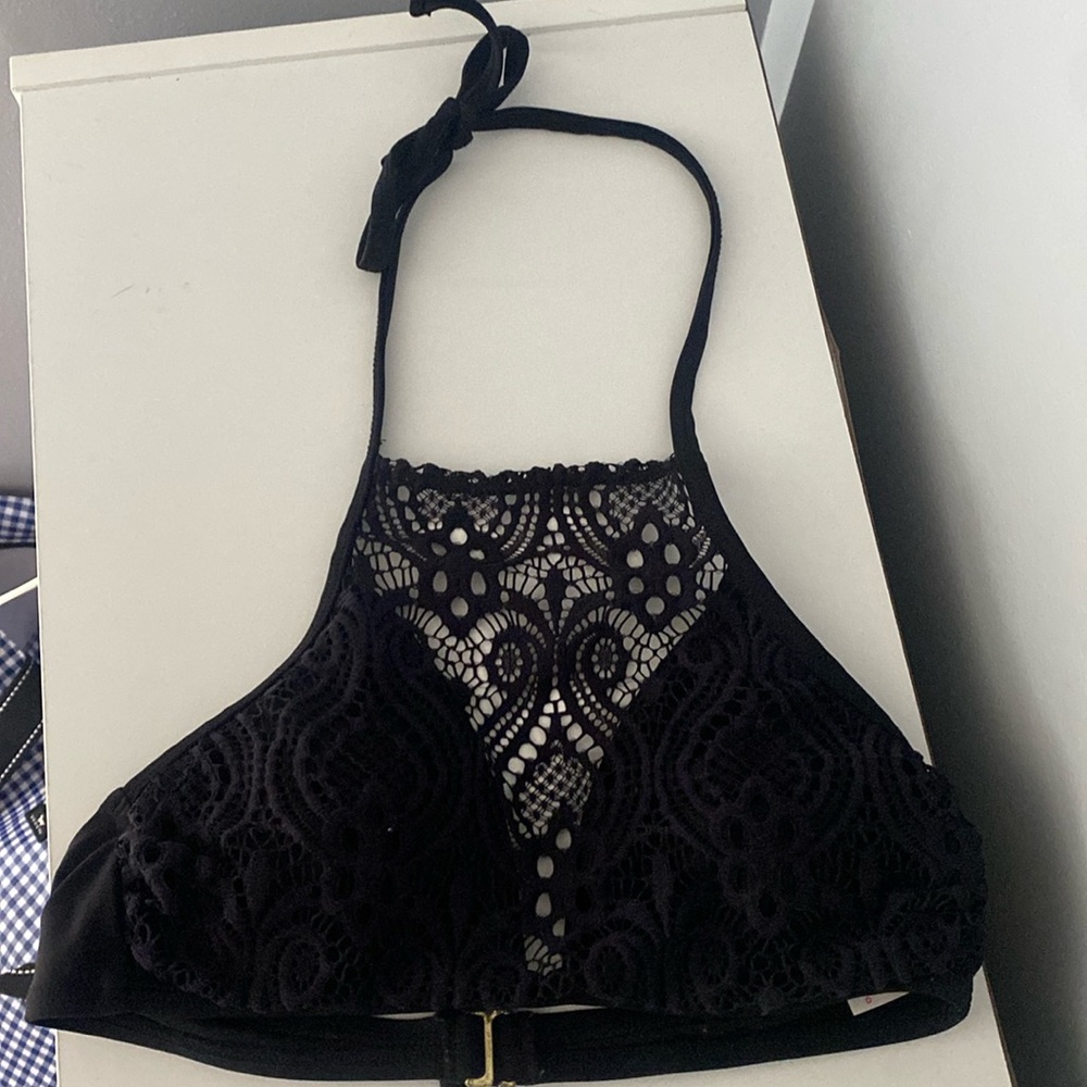 Lacey black bikini top